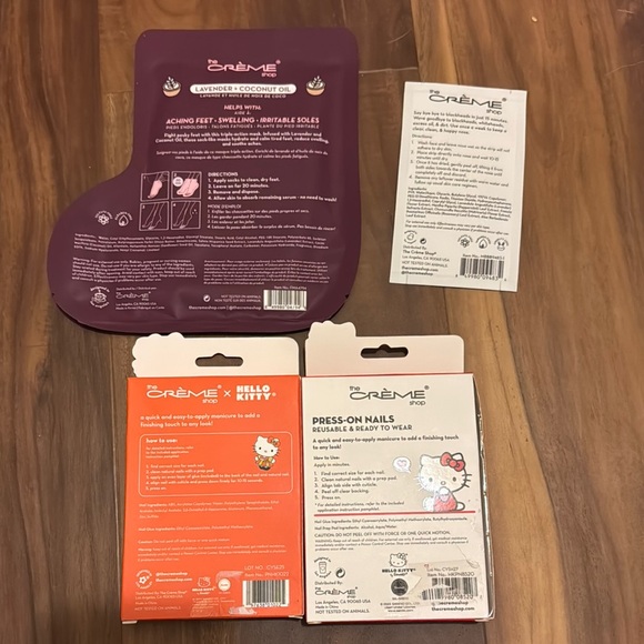 Hello Kitty Pink Beauty Set - Picture 3 of 5